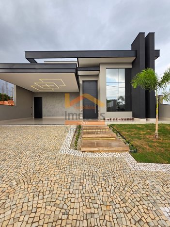 house em Avenida Rodolfo Kivitz, Parque dos Pinheiros - Nova Odessa - SP