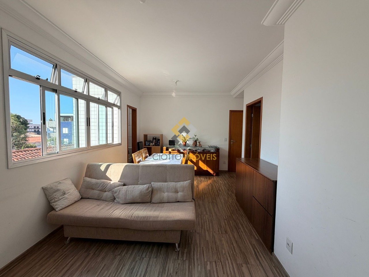 Apartamento com 3 quartos — Santa Rosa, Belo Horizonte