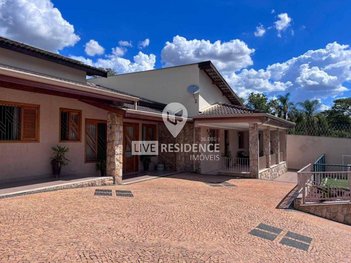 house em Avenida Bandeirantes, Bairro dos Pires - Itatiba - SP