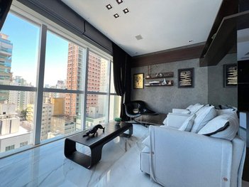 apartment em Rua 232, Meia Praia - Itapema - SC