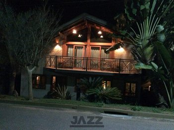house em Avenida Marcus Vinícius Valle, Lagos de Santa Helena - Bragança Paulista - SP