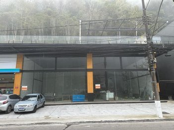 business em Rua Bingen, Bingen - Petrópolis - RJ