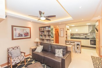 apartment em Rua Ariovaldo Pinheiro, Passo da Areia - Porto Alegre - RS