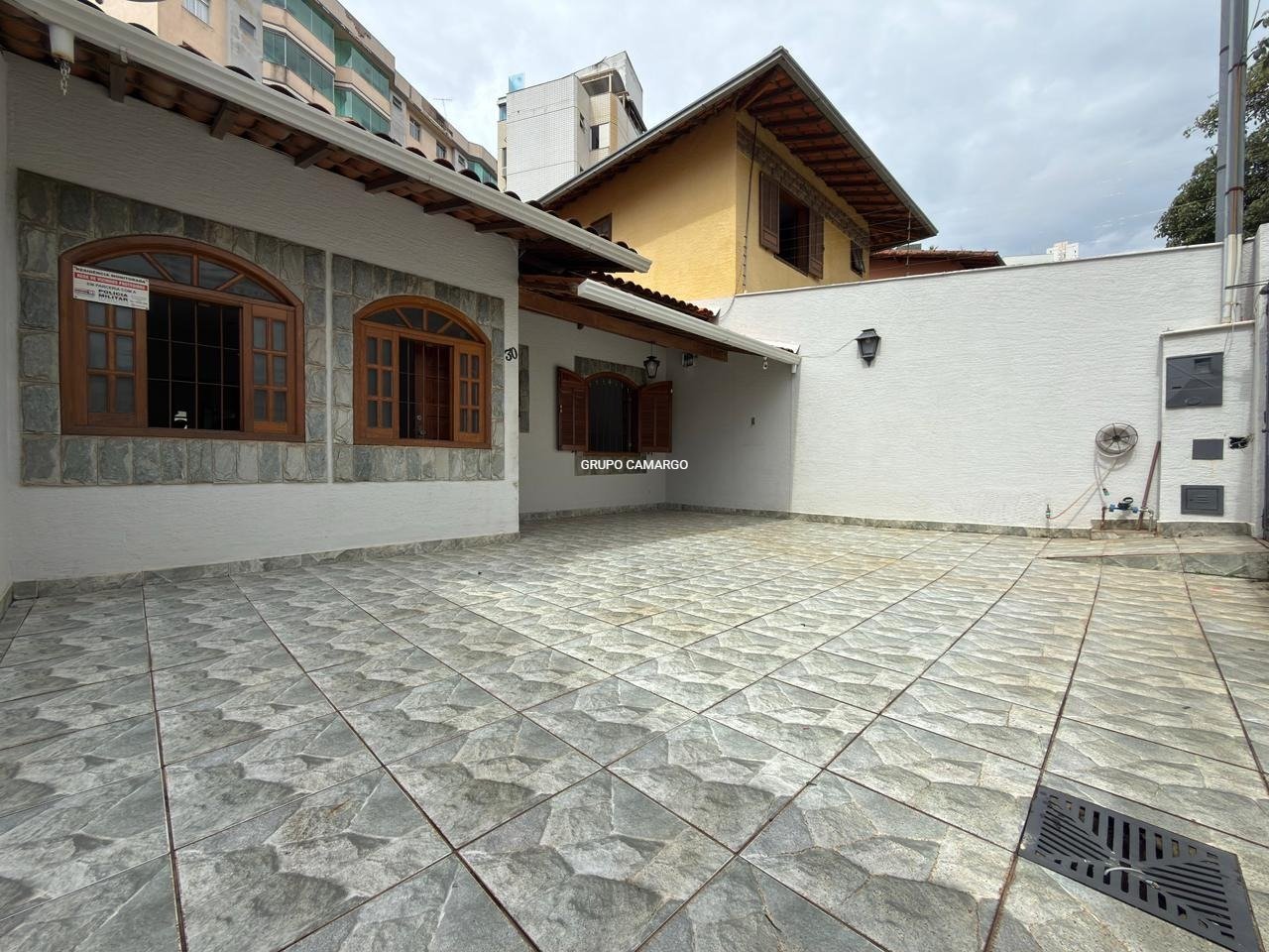 Casa com 3 quartos — Buritis, Belo Horizonte