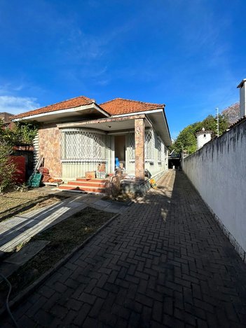 house em Rua Comendador Castro, Ipanema - Porto Alegre - RS