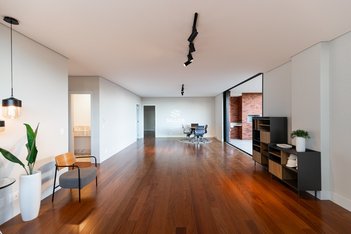 apartment em Rua Professor Arthur Loyola, Cabral - Curitiba - PR