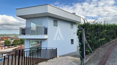 house em Rua Rubens Francisco Guimarães Diniz, Santa Catarina - Joinville - SC