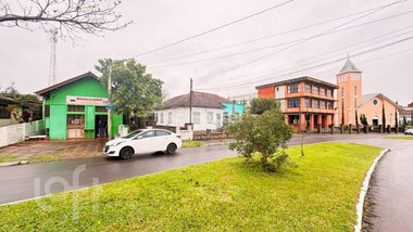 house em Avenida Guarujá, Guarujá - Porto Alegre - RS
