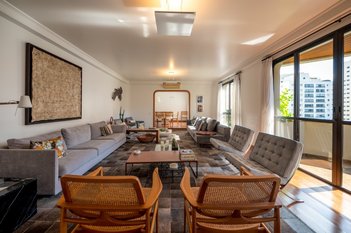 apartment em Rua Lourenço de Almeida, Vila Nova Conceição - São Paulo - SP