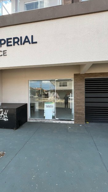business em Tomazina, Uvaranas - Ponta Grossa - PR