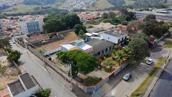 Cômodo Condomínio