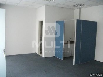 business em Avenida Floriano Peixoto, Centro - Uberlândia - MG