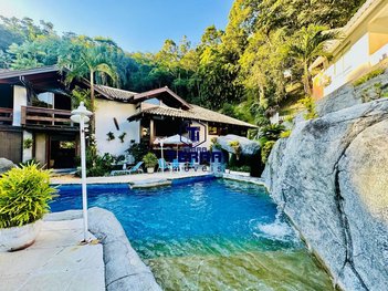 house em Estrada Francisco da Cruz Nunes, Largo da Batalha - Niterói - RJ