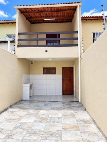 house em Rua Herlito Freire, Parque Dois Irmãos - Fortaleza - CE