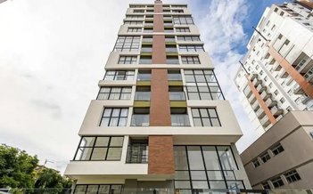 apartment em Rua Augusto de Mari, Portão - Curitiba - PR