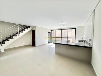 house em Rua dos Jacamins, Vila Cloris - Belo Horizonte - MG