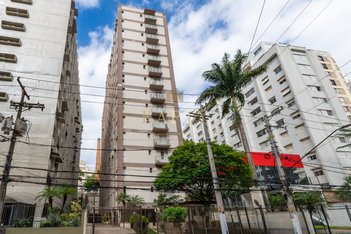 apartment em Rua Oscar Freire, Pinheiros - São Paulo - SP