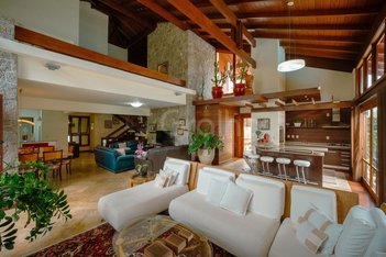 house em Rua dos Cangoas, Jurerê Internacional - Florianópolis - SC