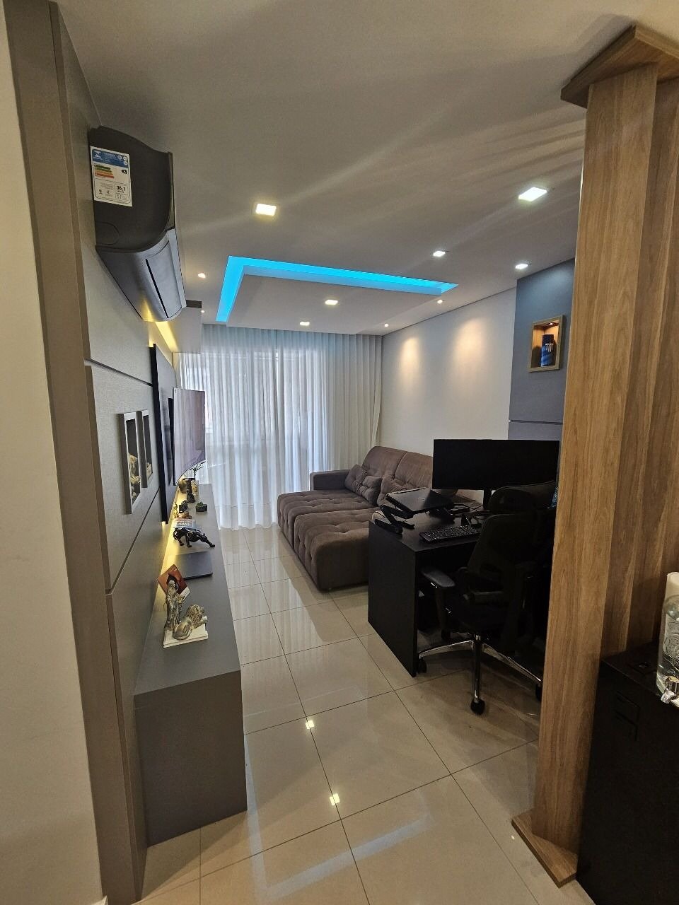 SALA