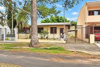 house em Rua Doutor Paulino Guerra, Jardim Sabará - Porto Alegre - RS