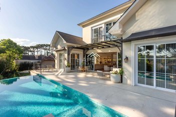 house em Rua José Augusto dos Santos, Vista Alegre - Curitiba - PR