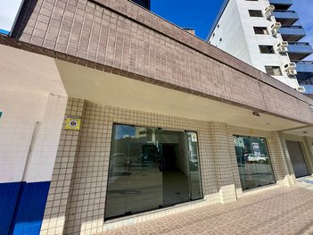 office em Avenida Marcolino Martins Cabral, Vila Moema - Tubarão - SC