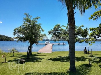 apartment em Rua Laurindo Januário da Silveira, Lagoa da Conceição - Florianópolis - SC