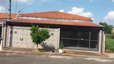 house em Rua Frederico Argenton, Vila Menuzzo - Sumaré - SP