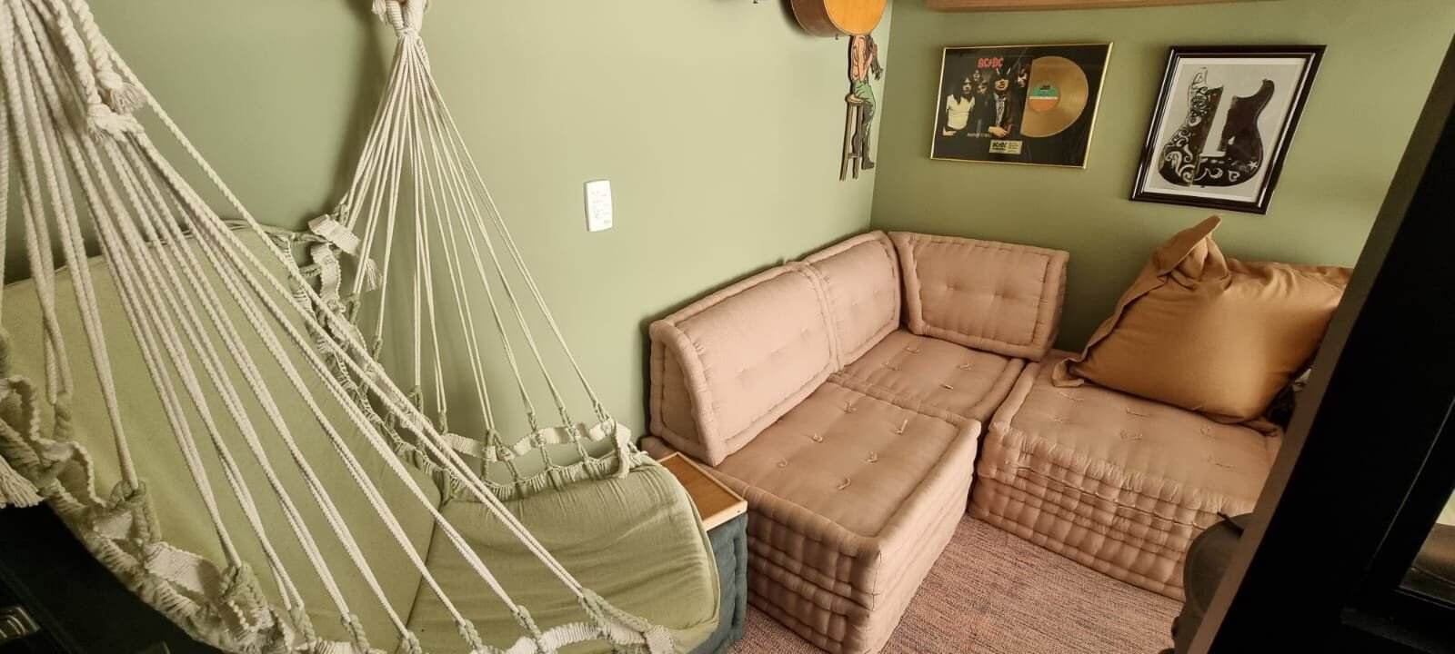 img0