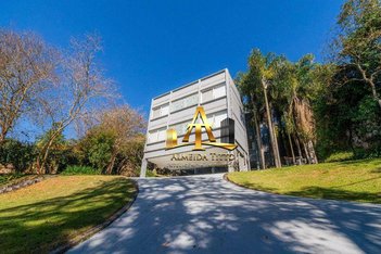 house em Avenida Piracicaba, Residencial Tamboré - Barueri - SP