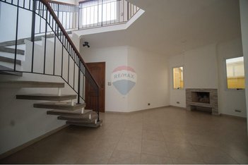 house em Estrada Fernando Nobre, Parque Rincão - Cotia - SP