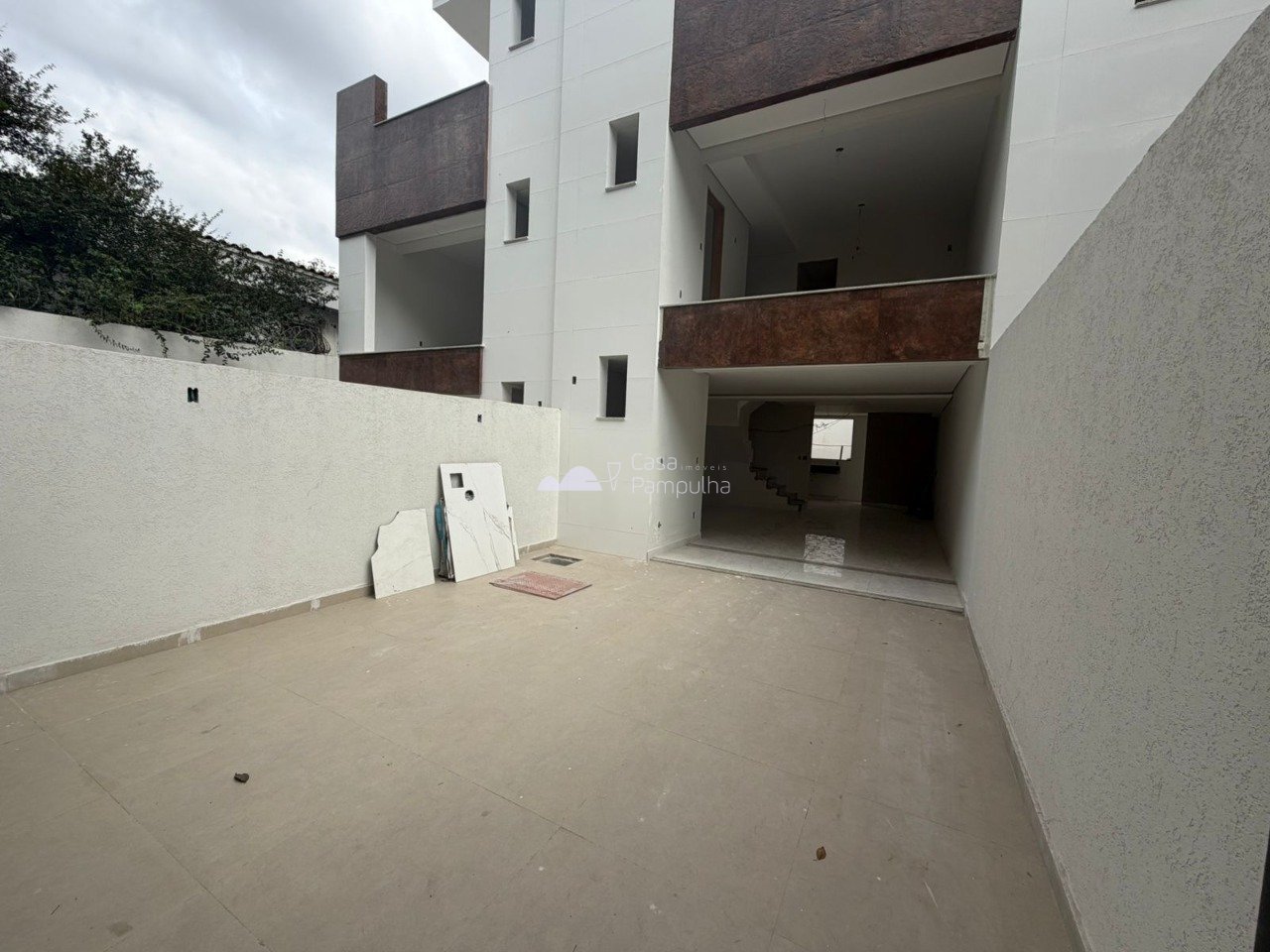 Casa com 3 quartos — Santa Mônica, Belo Horizonte