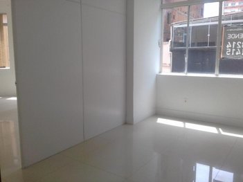 office em Marechal Floriano Peixoto, Centro Histórico - Porto Alegre - RS