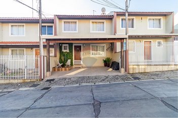 house em Rua Cristiano Strobel, Boqueirão - Curitiba - PR