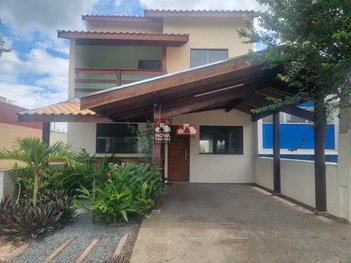 house em Rua Madressilva, Loteamento Residencial e Comercial Araguaia - Pindamonhangaba - SP