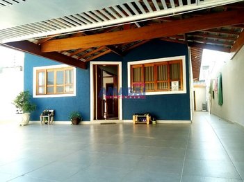 house em Rua Aldo Bonadei, Loteamento Villa Branca - Jacareí - SP