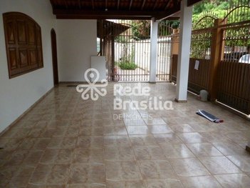 house em QE 15 Conjunto V, Guará II - Brasília - DF