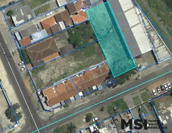 land_lot em Rua Alcino Guanabara, Hauer - Curitiba - PR