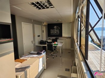 office em Doutor Heitor Blum, Estreito - Florianópolis - SC