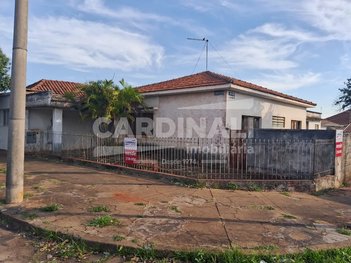 house em Rua Voluntários da Pátria, Centro - Araraquara - SP