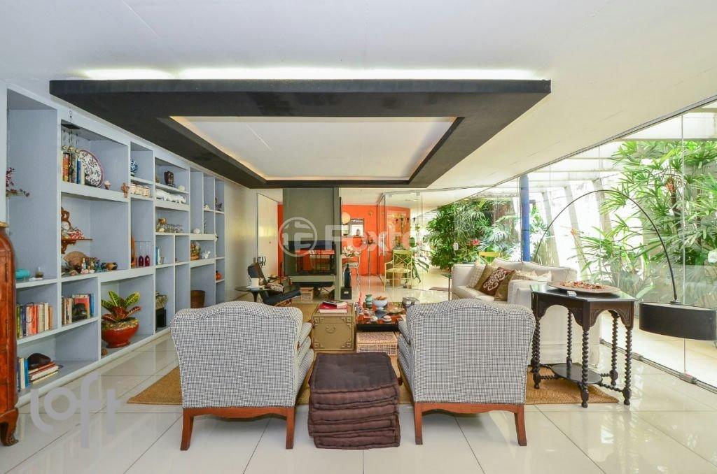 1706799686718-remax_3.jpeg