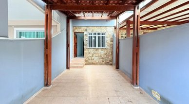 house em Rua Isabel Pereira de Barros, Jardim Regina - São Paulo - SP