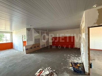 office em Avenida Taylor Silva, Tocantins - Uberlândia - MG
