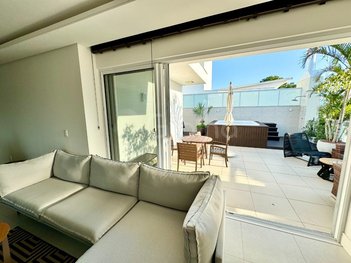 apartment em Rua Silvio Lopes Araújo, Rio Tavares - Florianópolis - SC