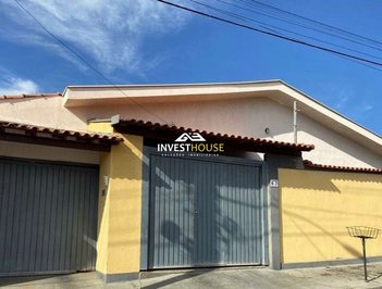 house em Rua Raquel Benedetti, Bebedouro - Guaxupé - MG