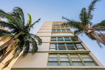 apartment em Avenida Venâncio Aires, Farroupilha - Porto Alegre - RS