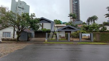 house em Rua Oscar A Schneider, Atiradores - Joinville - SC