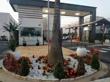apartment em Servidão de Passagem João Deriggi, Parque Fehr - São Carlos - SP