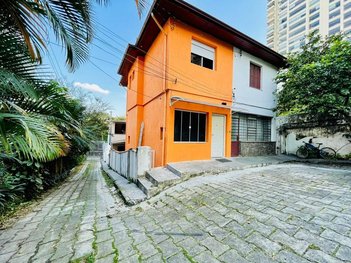 house em Praça Doutor Hélio Walcacer, Vila Mariana - São Paulo - SP
