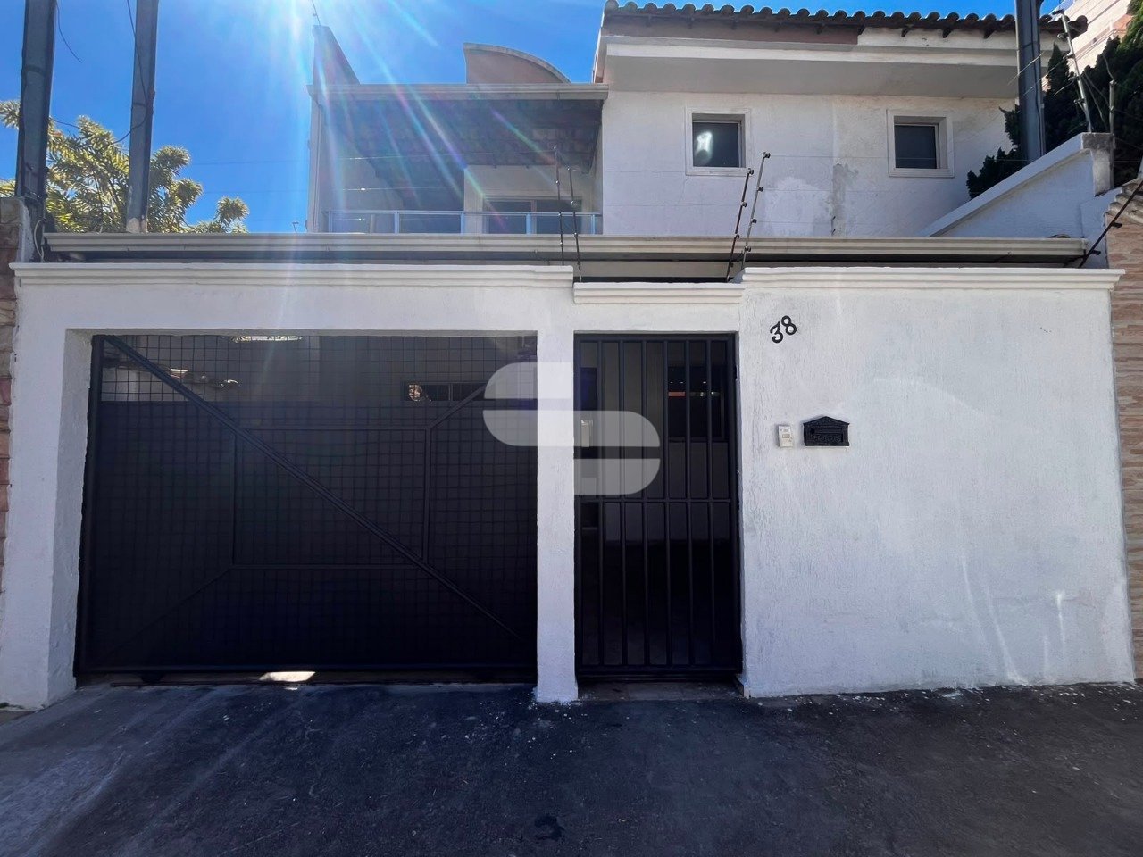 Casa com 2 quartos — Castelo, Belo Horizonte